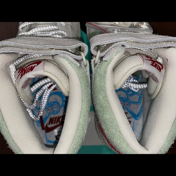 Nike SB Dunk Mid “White Widow” - Picture 3 of 4